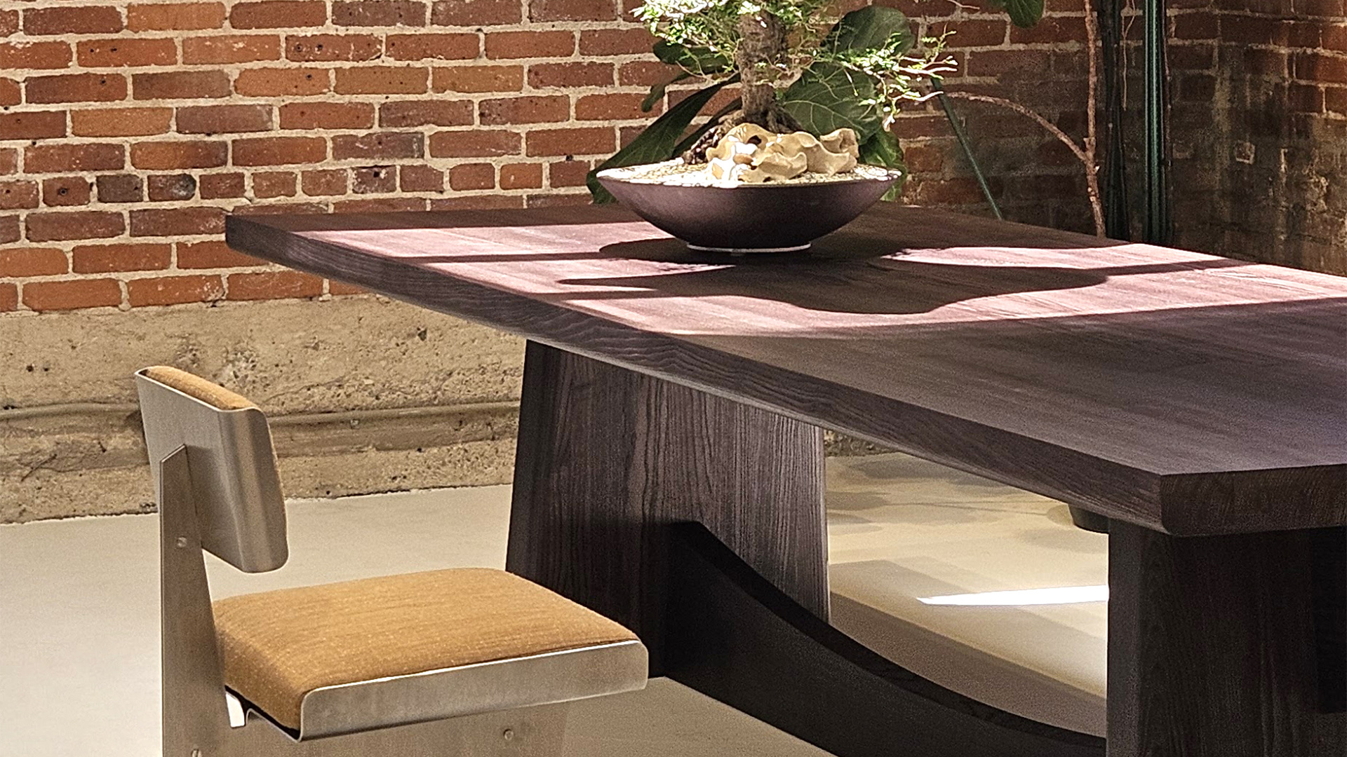 Eclipse Dining Table, Lifestyle