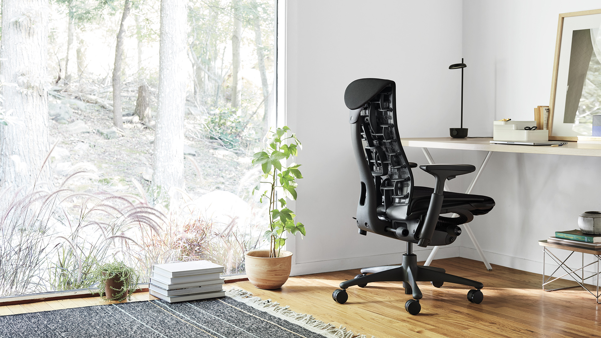Embody Chair, Lifestyle